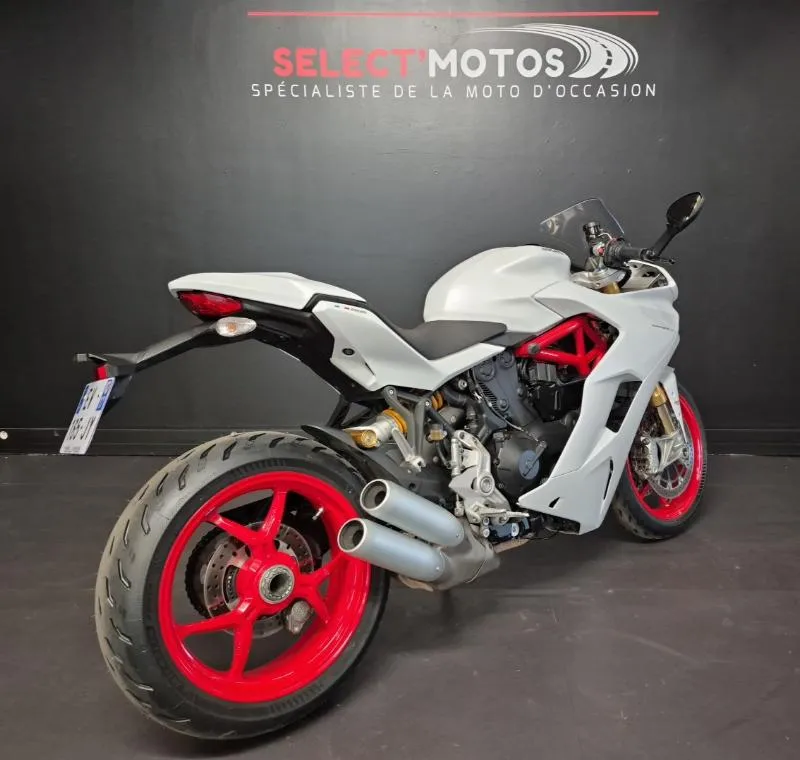 SUPERSPORT S