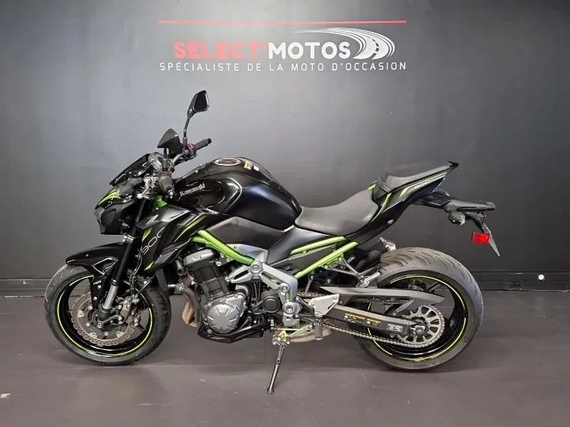 Z 900