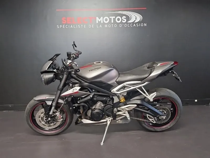 STREET TRIPLE 765 RS