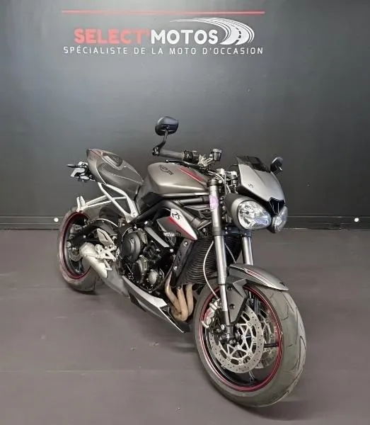 STREET TRIPLE 765 RS