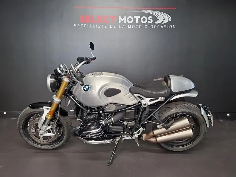R NineT