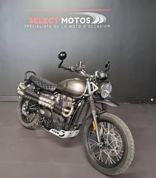 STREET SCRAMBLER  900