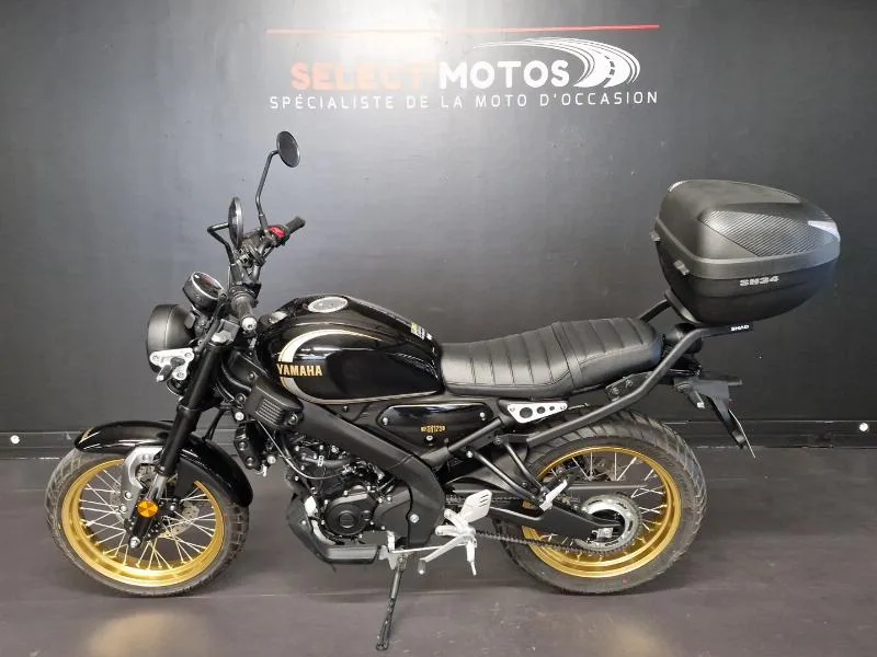 XSR 125 Legacy