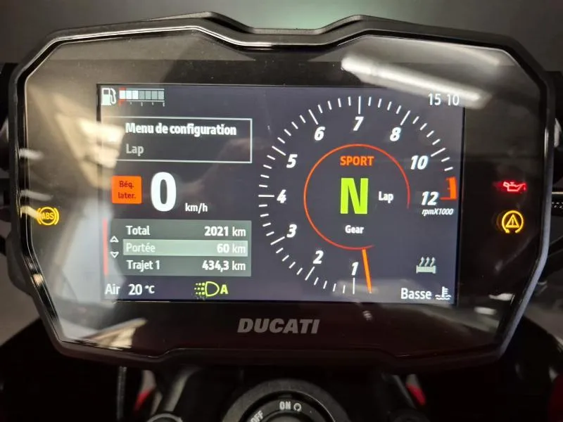DIAVEL V4