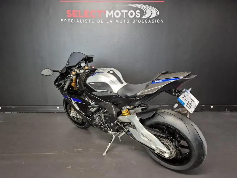R1M