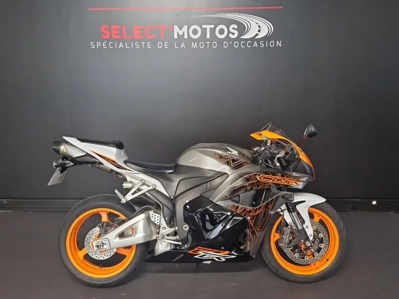 CBR 600 RR