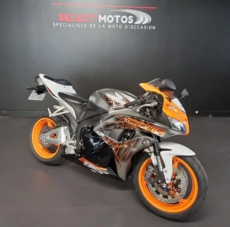 CBR 600 RR