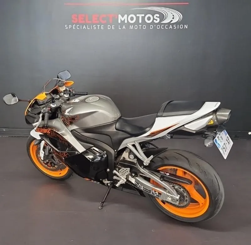 CBR 600 RR