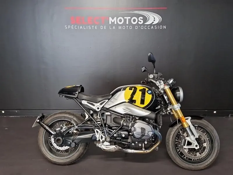 R NineT