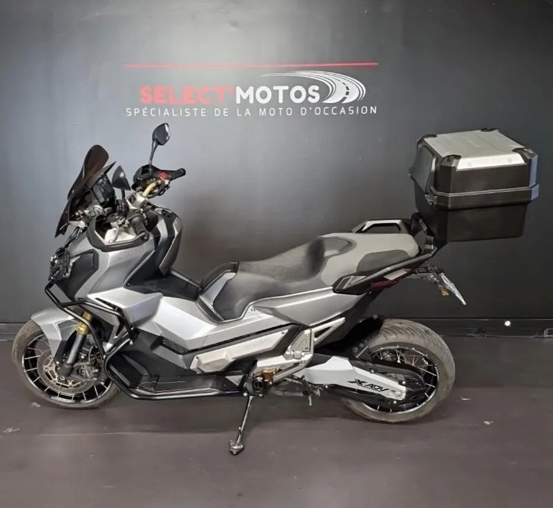 XADV 750