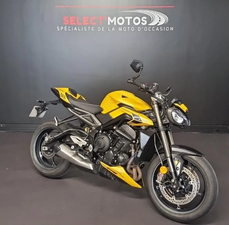 STREET TRIPLE 765 RS