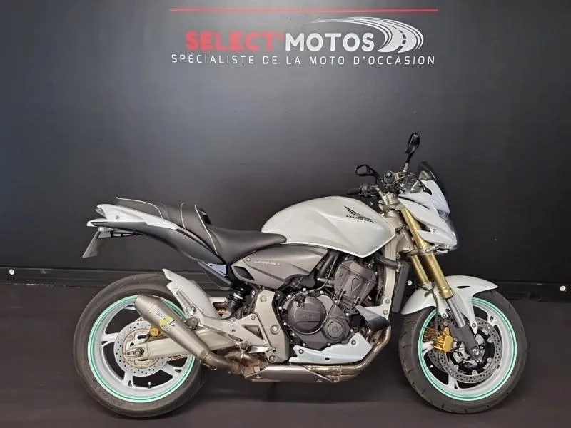 CB 600 F HORNET