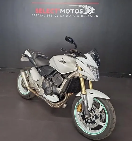 CB 600 F HORNET