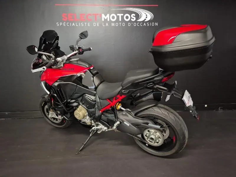 MULTISTRADA V4 PIKES PEAK