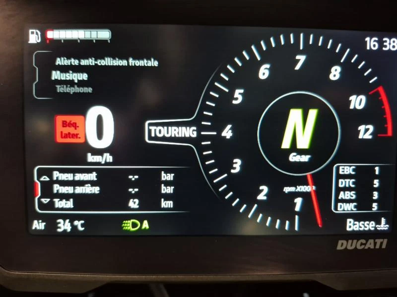 MULTISTRADA V4 PIKES PEAK