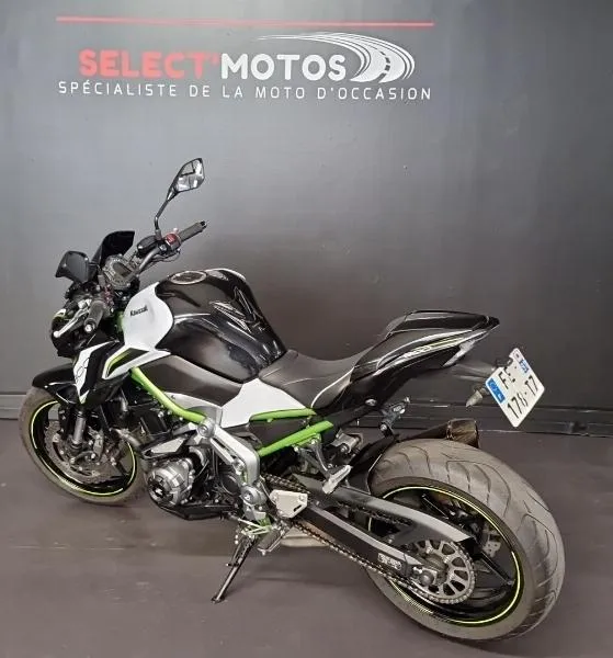 Z 900