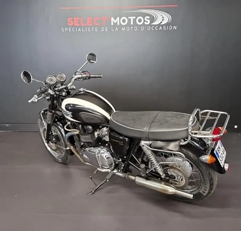 BONNEVILLE 865 T100