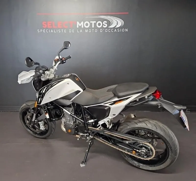 690 DUKE ABS
