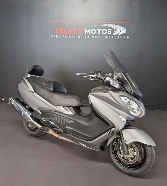 BURGMAN 650