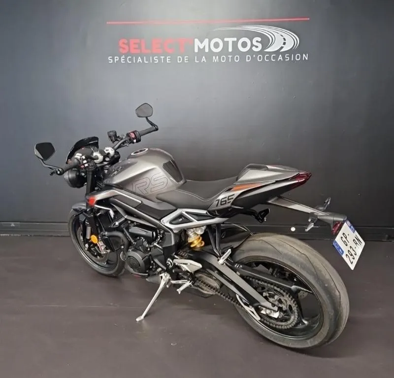 STREET TRIPLE 765 RS