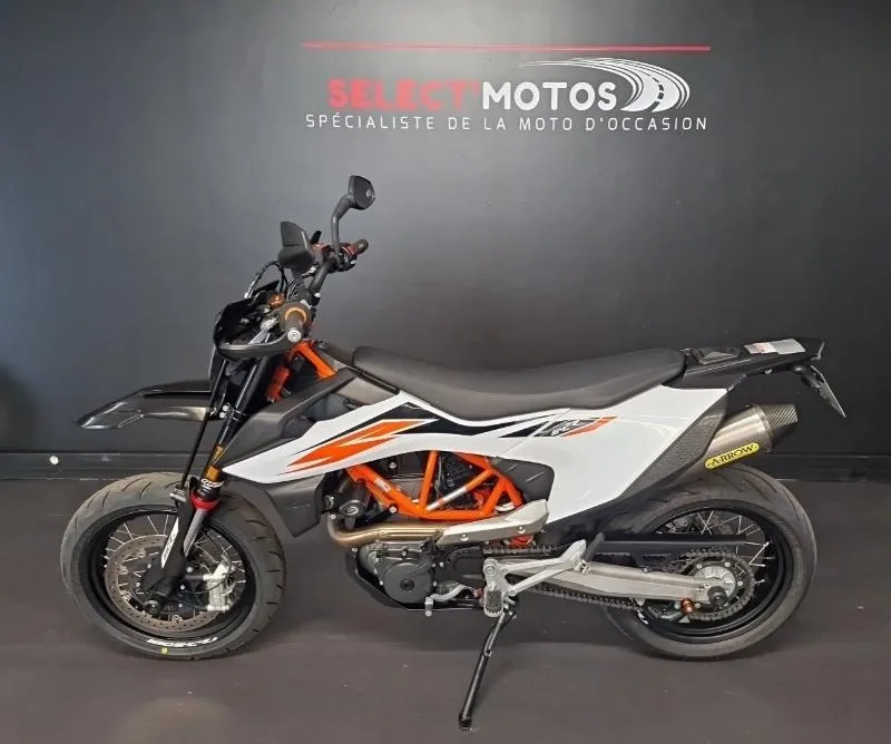 690 SMC R