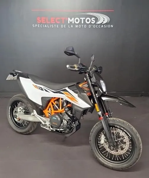 690 SMC R