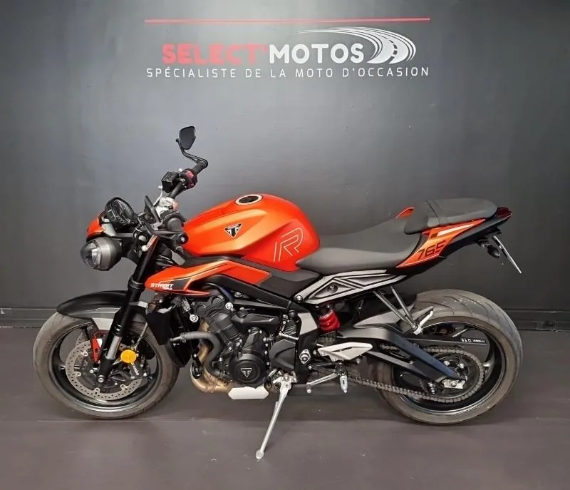 STREET TRIPLE 765 R