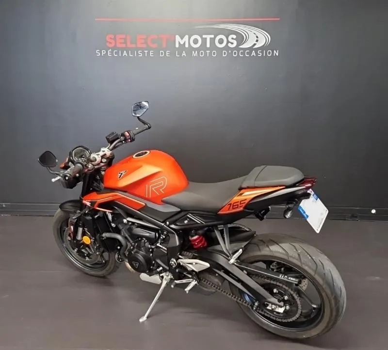 STREET TRIPLE 765 R
