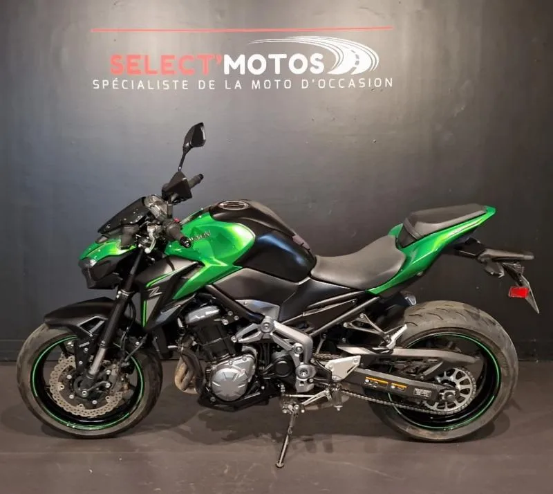 Z 900