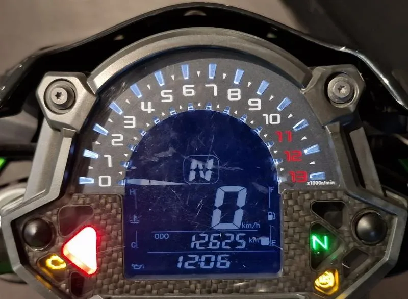 Z 900