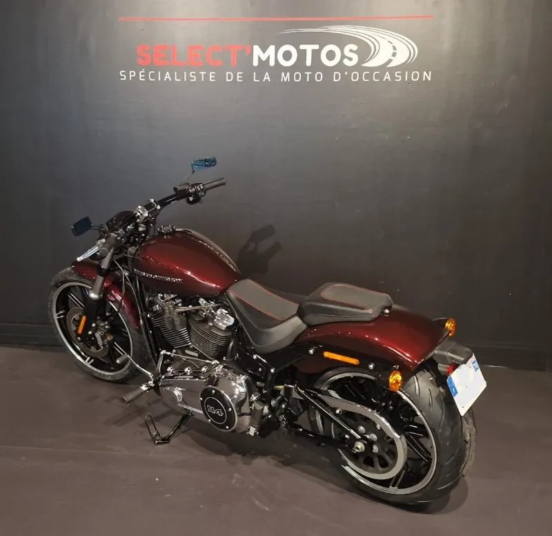 SOFTAIL BREAKOUT 1868