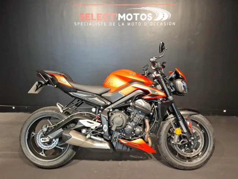 STREET TRIPLE 765 R 2024