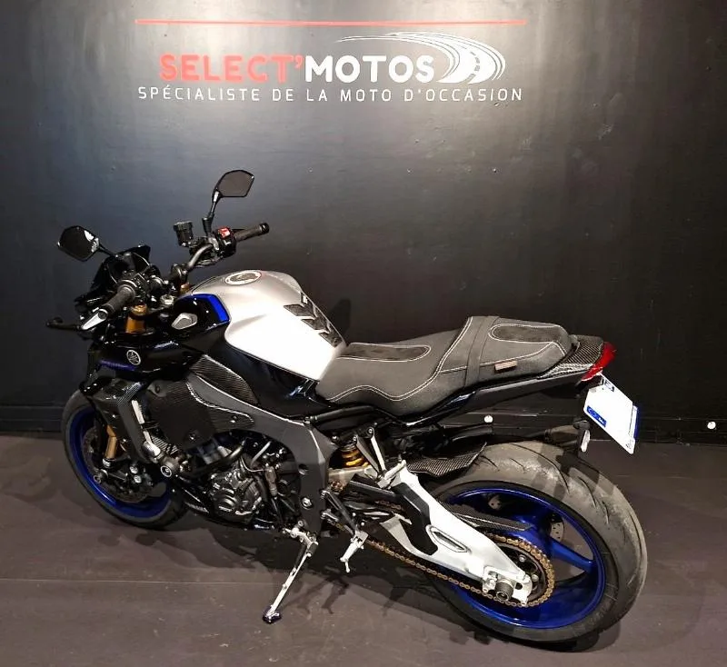 MT10 SP