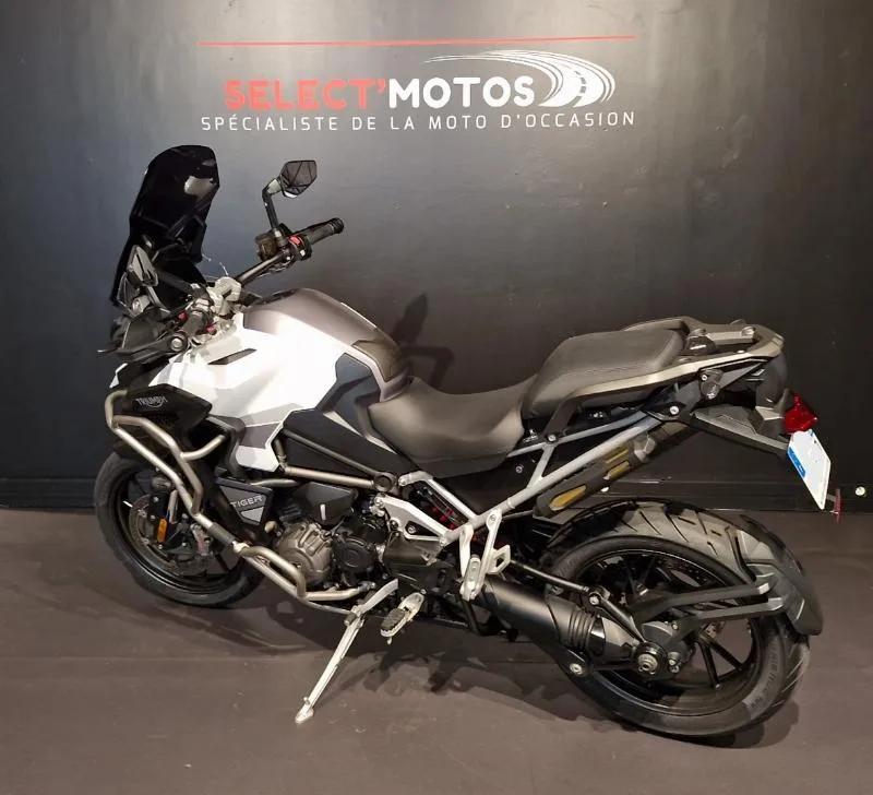TIGER 1200 GT EXPLORER