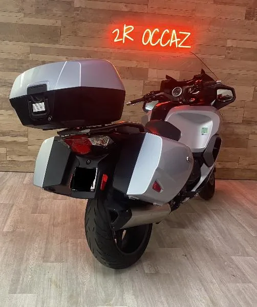 TROPHY 1200
