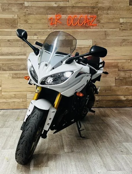 FZ8 S ABS