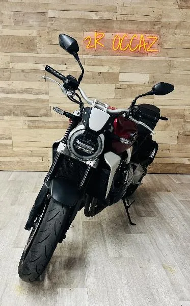 CB 1000 RA