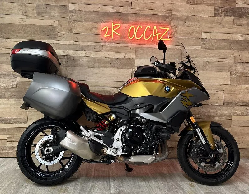 F 900 XR