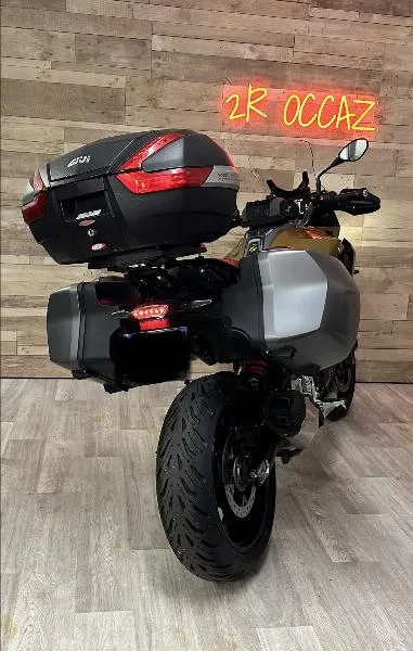 F 900 XR