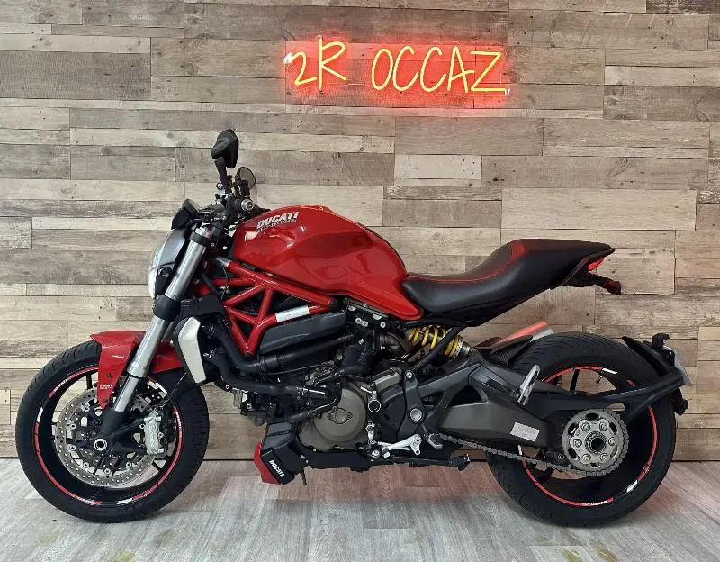 MONSTER 1200