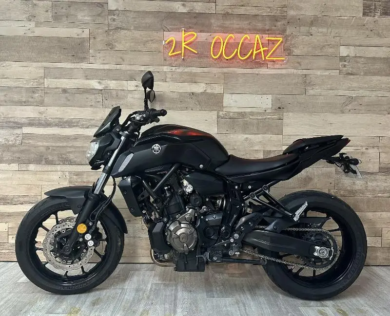 MT07