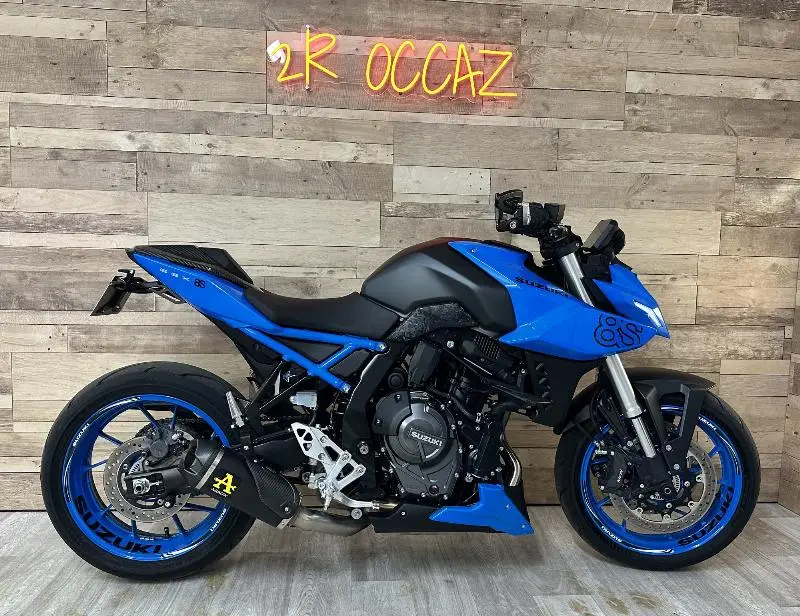 GSX8S