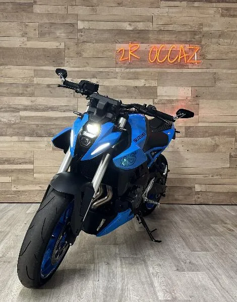 GSX8S