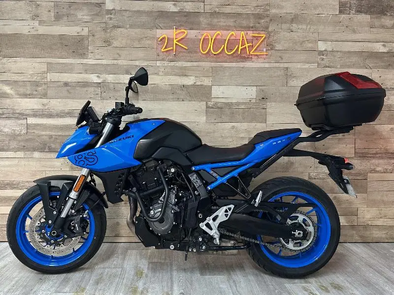 GSX8S