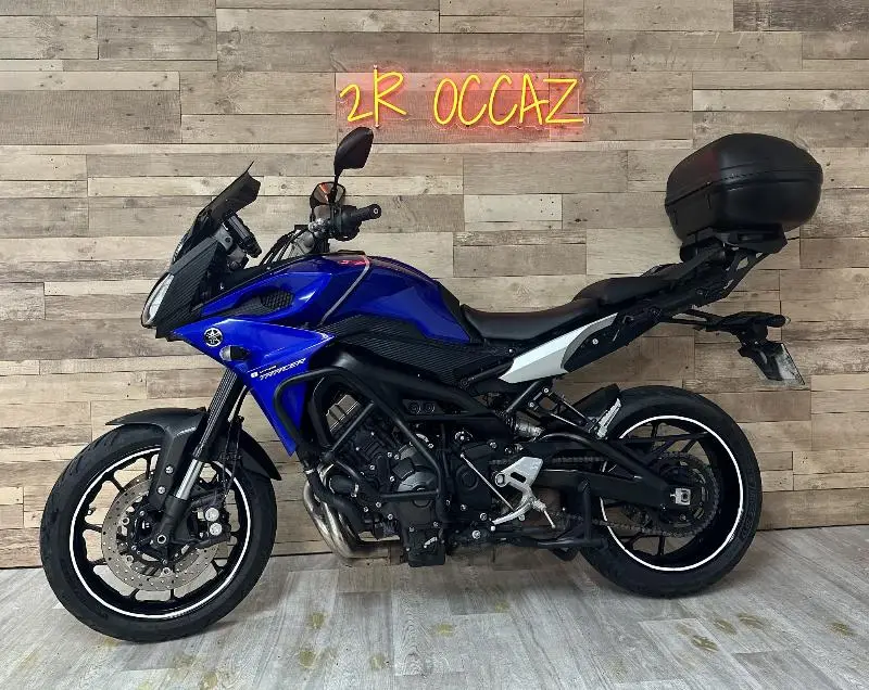 TRACER 900