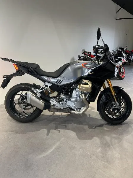 V100 Mandello S