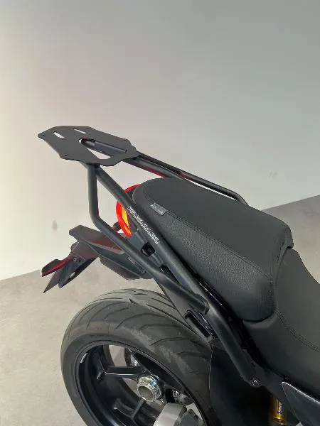 V100 Mandello S