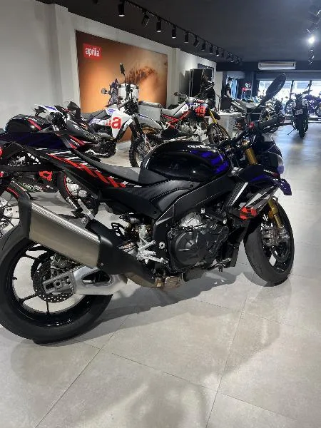 TUONO 1100 V4 FACTORY