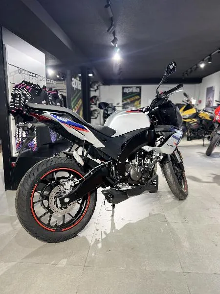 TUONO 125