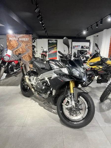 TUONO 1100  V4 RR